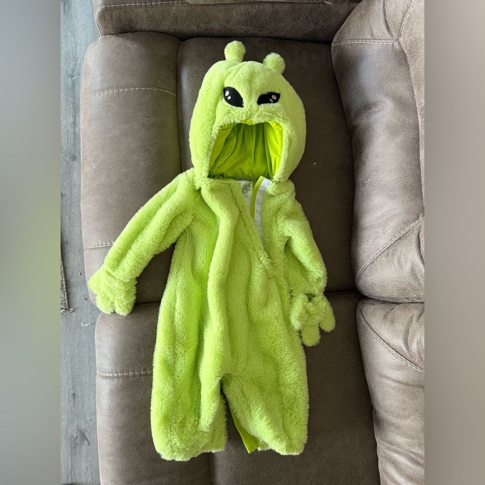 Pottery Barn Kids Green Alien Costume